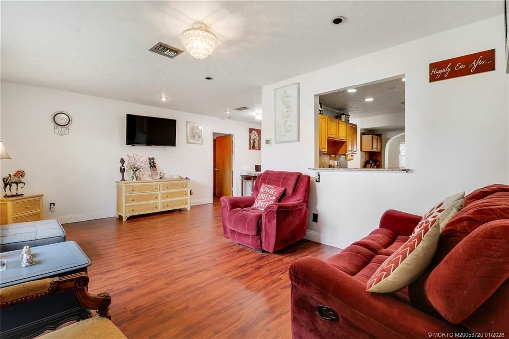 401 SW Ewing Avenue, Port Saint Lucie, FL 34983 Photo