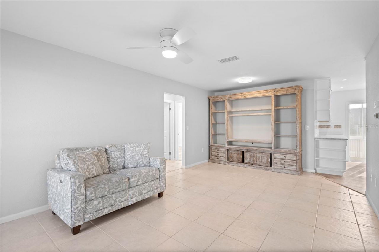 3801 42nd Street W, Bradenton, FL 34205 Photo