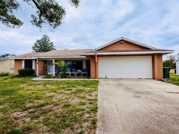 1810 HALLCREST DRIVE, DELTONA, FL 32725