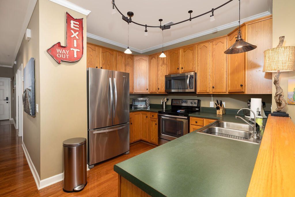 2393 Folly Road Photo 15