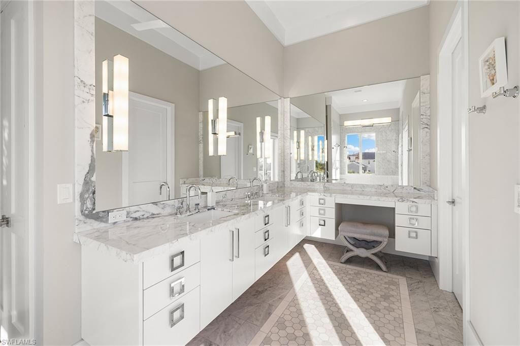 26984 Hickory Blvd, Bonita Springs, FL 34134 Photo