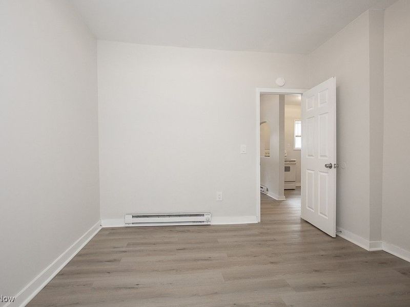 4915 Tillman Avenue, Cleveland, OH 44102 Photo 10