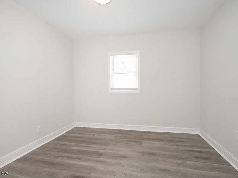 4915 Tillman Avenue, Cleveland, OH 44102 Photo 22