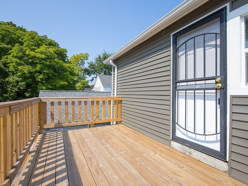 4915 Tillman Avenue, Cleveland, OH 44102 Photo 28