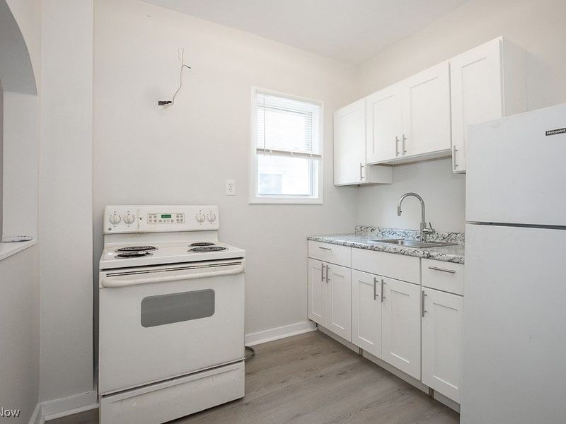 4915 Tillman Avenue, Cleveland, OH 44102 Photo 6