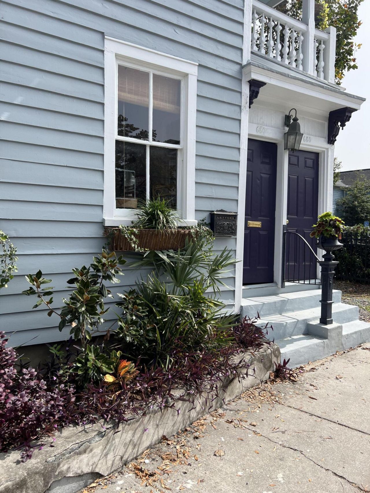 680 King Street Photo 7