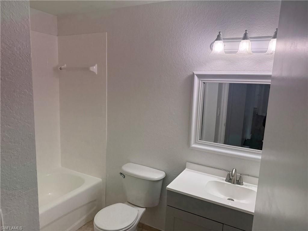 8285 Ibis Club Dr, Unit 805, Naples, FL 34104 Photo