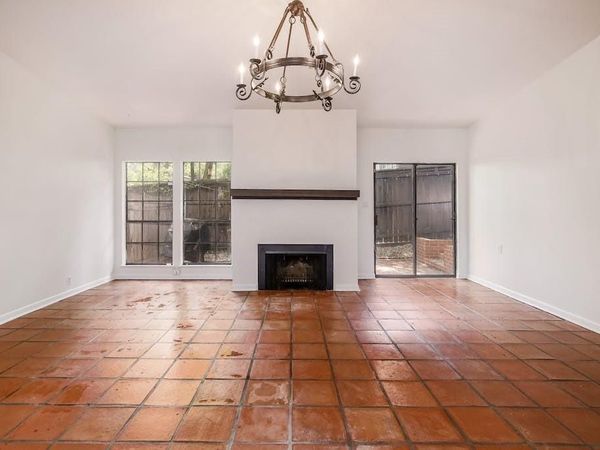 2909 Windsor RD, Unit B, Austin, TX 78703