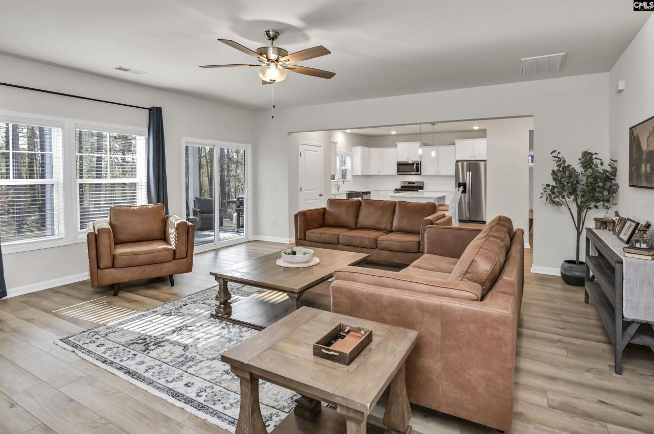 820 Tradesman Avenue Photo 28