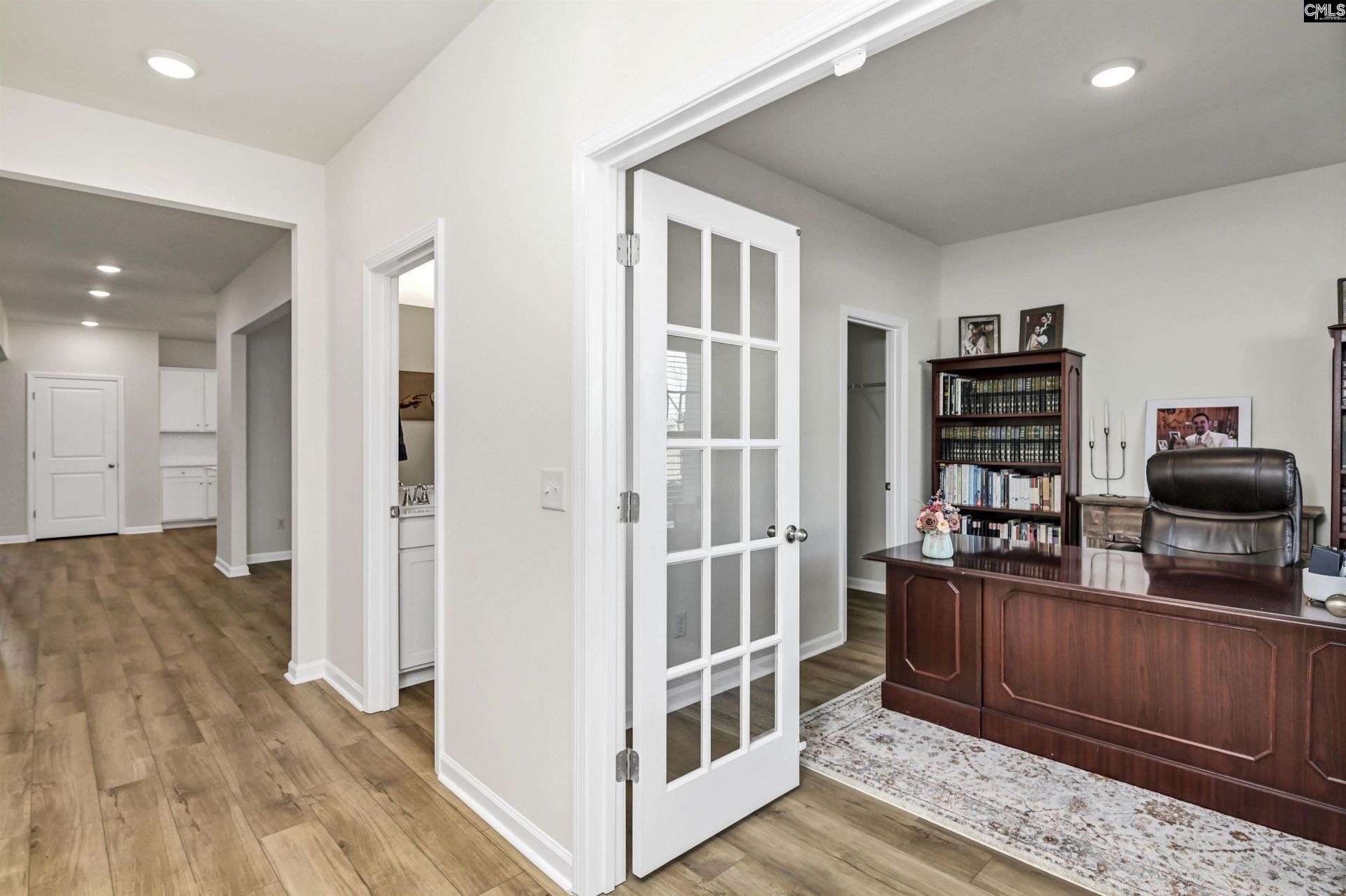 820 Tradesman Avenue Photo 8