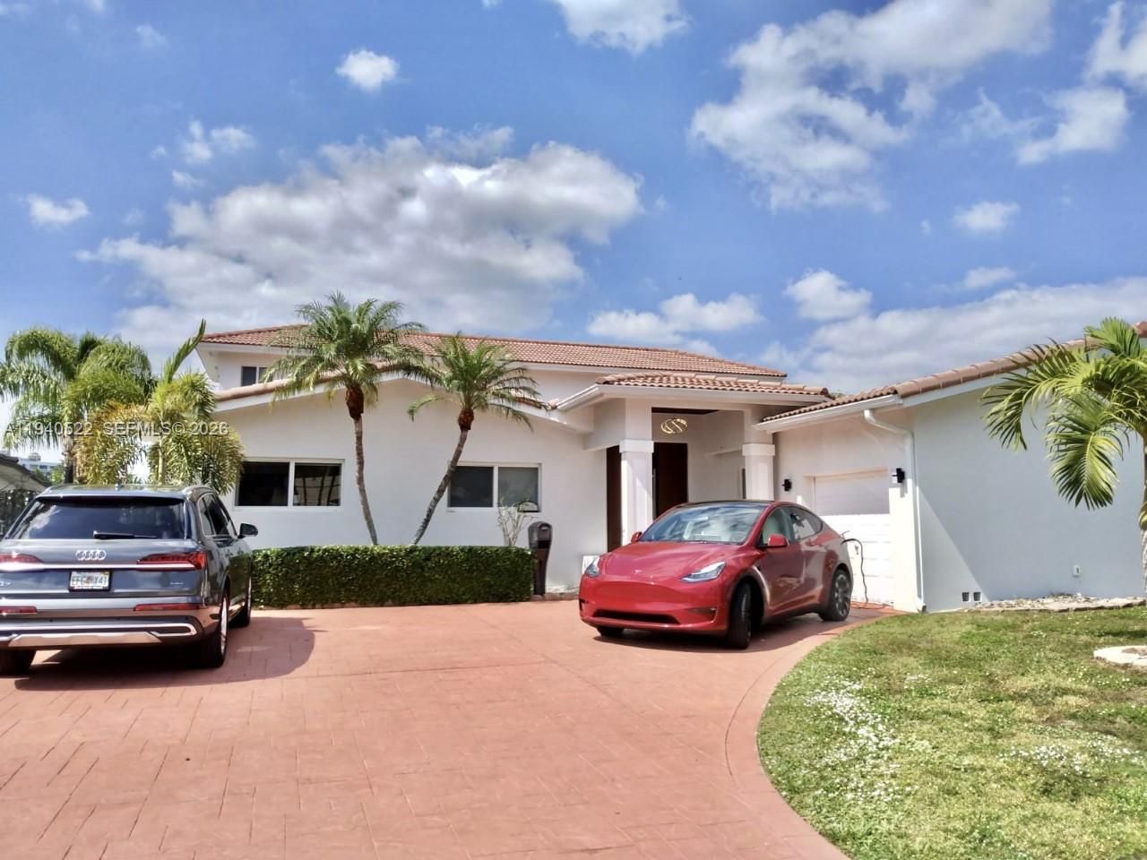 13240 Ortega Ln, North Miami, FL 33181 Photo