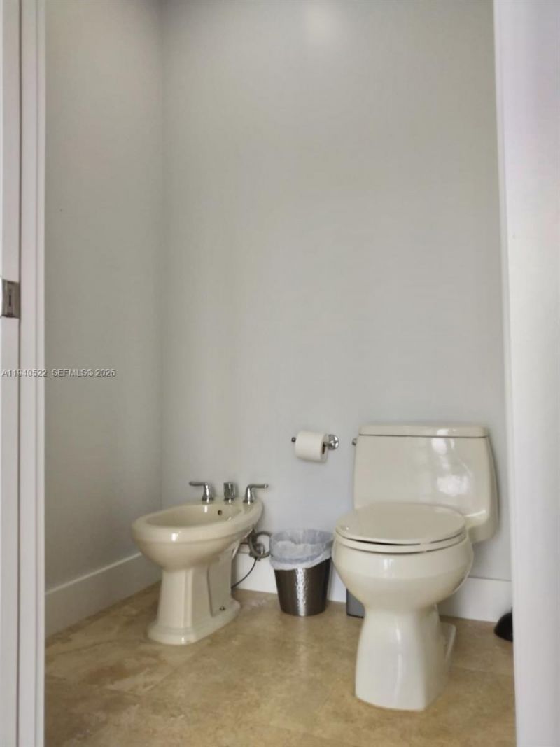 13240 Ortega Ln, North Miami, FL 33181 Photo