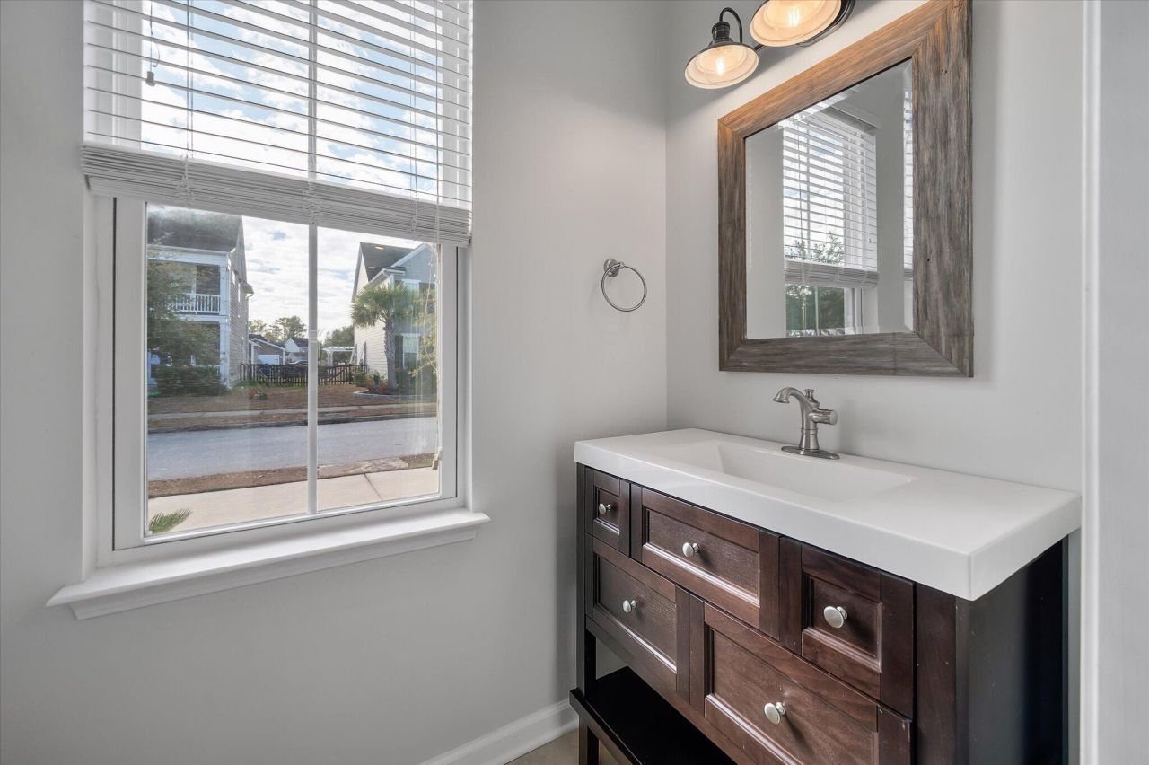 2902 Rutherford Way Photo 18