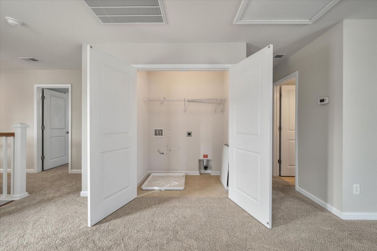 2902 Rutherford Way Photo 28