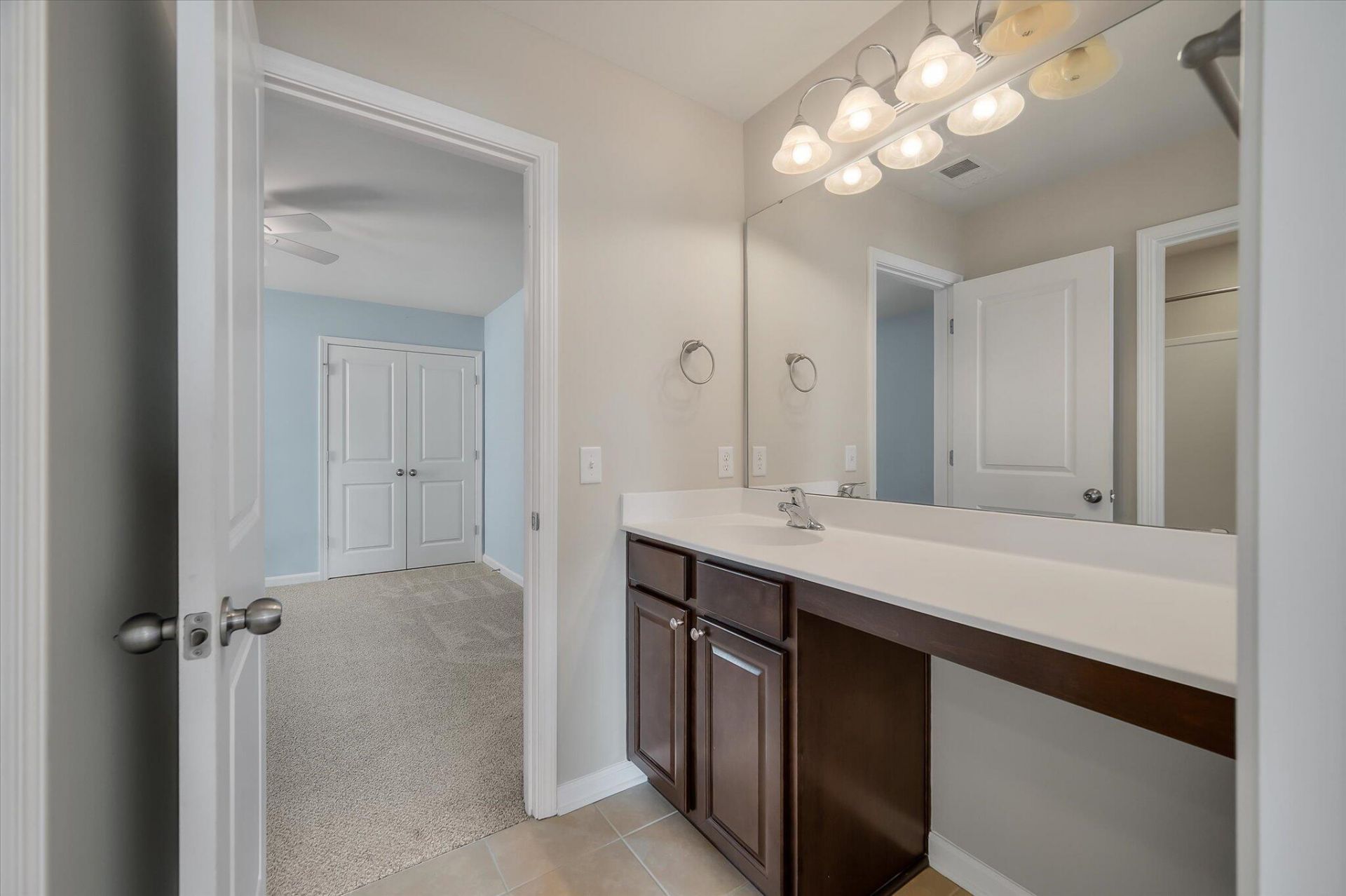 2902 Rutherford Way Photo 30