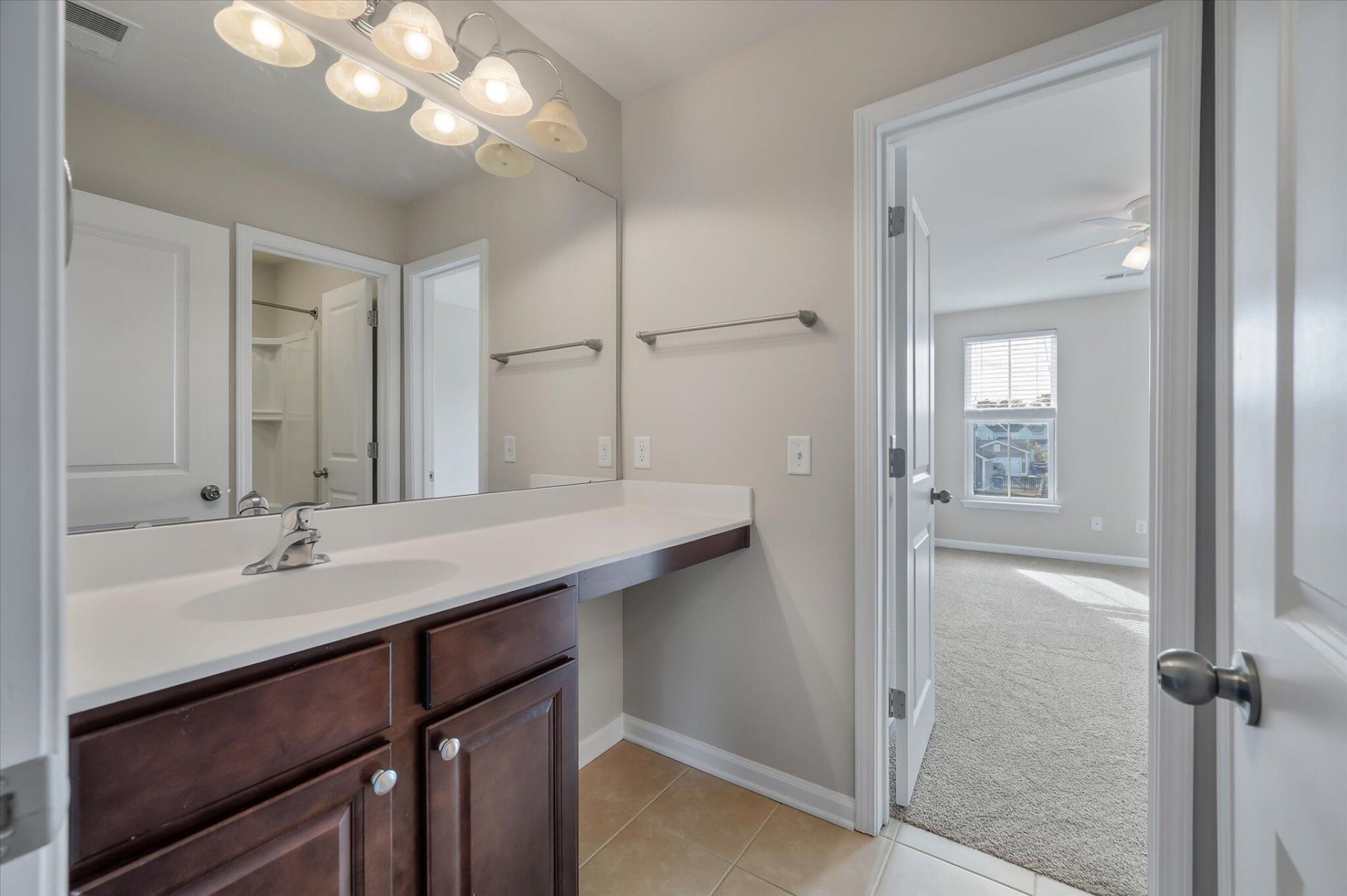 2902 Rutherford Way Photo 31