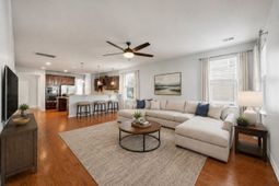 2902 Rutherford Way photo 4