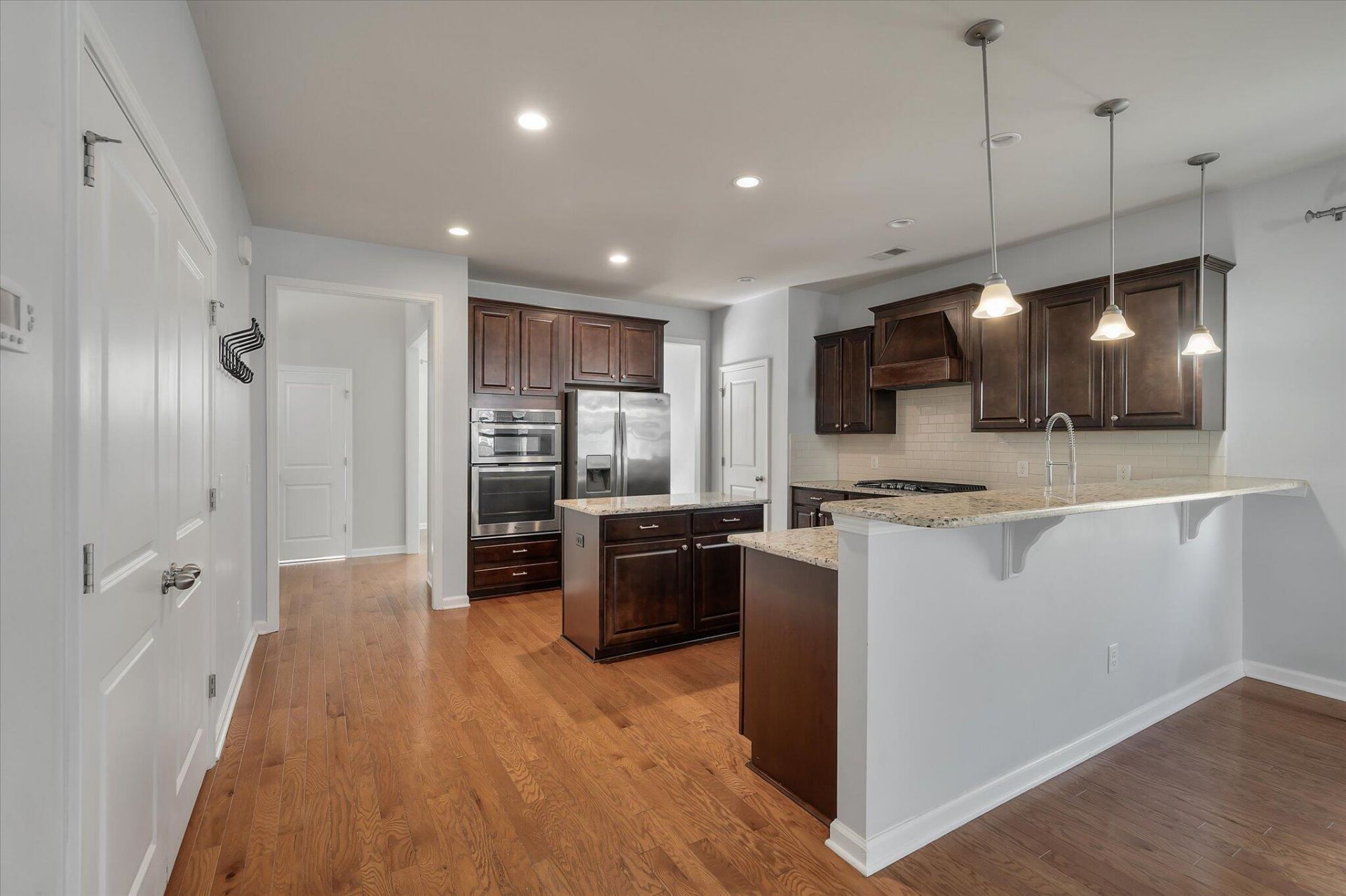2902 Rutherford Way Photo 7