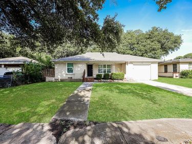 2155 Gaylord Drive, Dallas, TX 75227