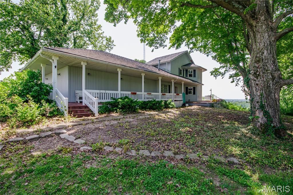 634 N 200 Street, Vandalia, IL 62471 Main Photo