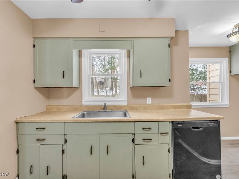 4693 Liberty Road, South Euclid, OH 44121 Photo 10