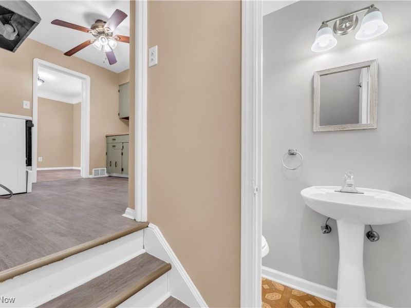 4693 Liberty Road, South Euclid, OH 44121 Photo 13