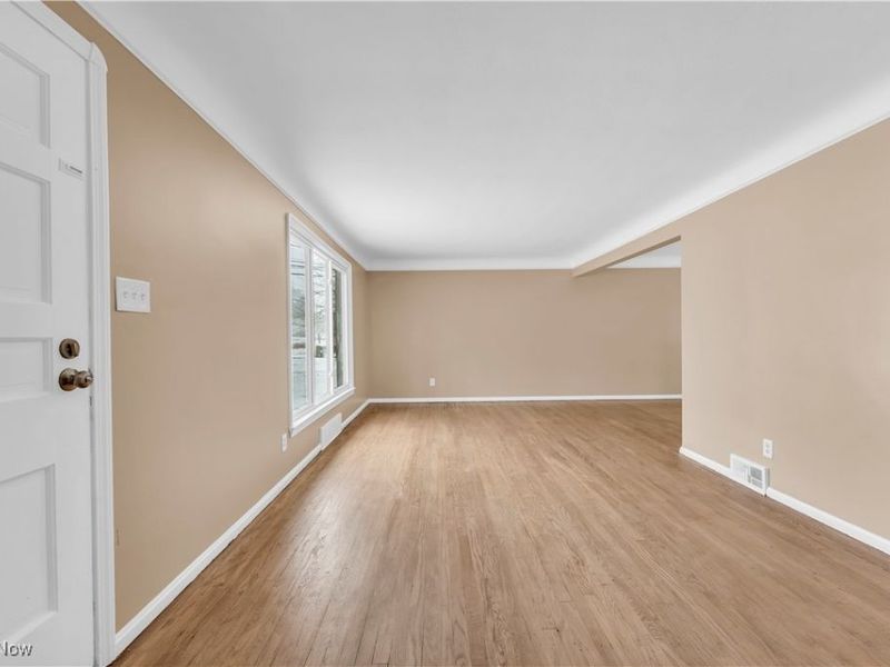 4693 Liberty Road, South Euclid, OH 44121 Photo 5