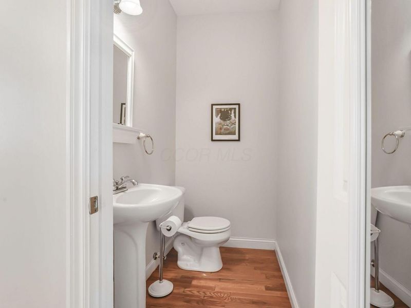 319 W 2nd Avenue , Columbus, OH 43201 Photo 12