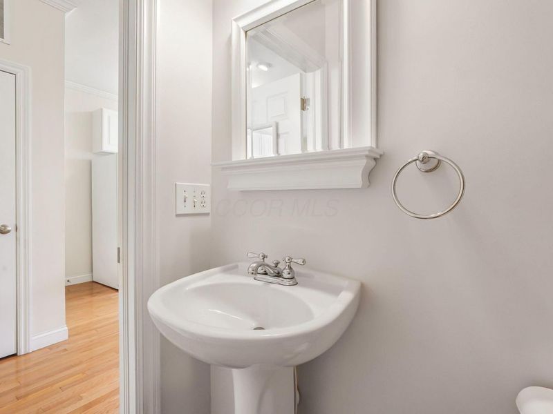 319 W 2nd Avenue , Columbus, OH 43201 Photo 13