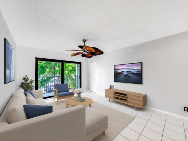 150 Cypress Club Dr, Unit 528, Pompano Beach, FL 33060