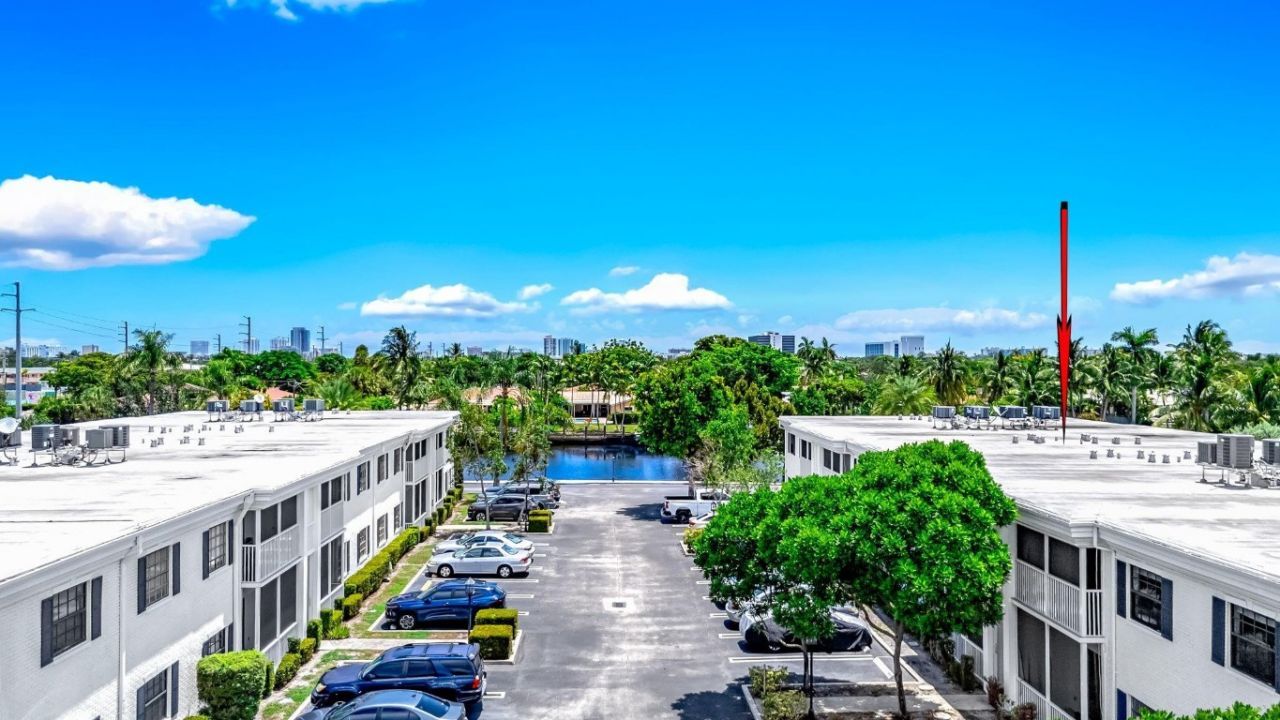 150 Cypress Club Drive, Unit 528, Pompano Beach, FL 33060 Photo