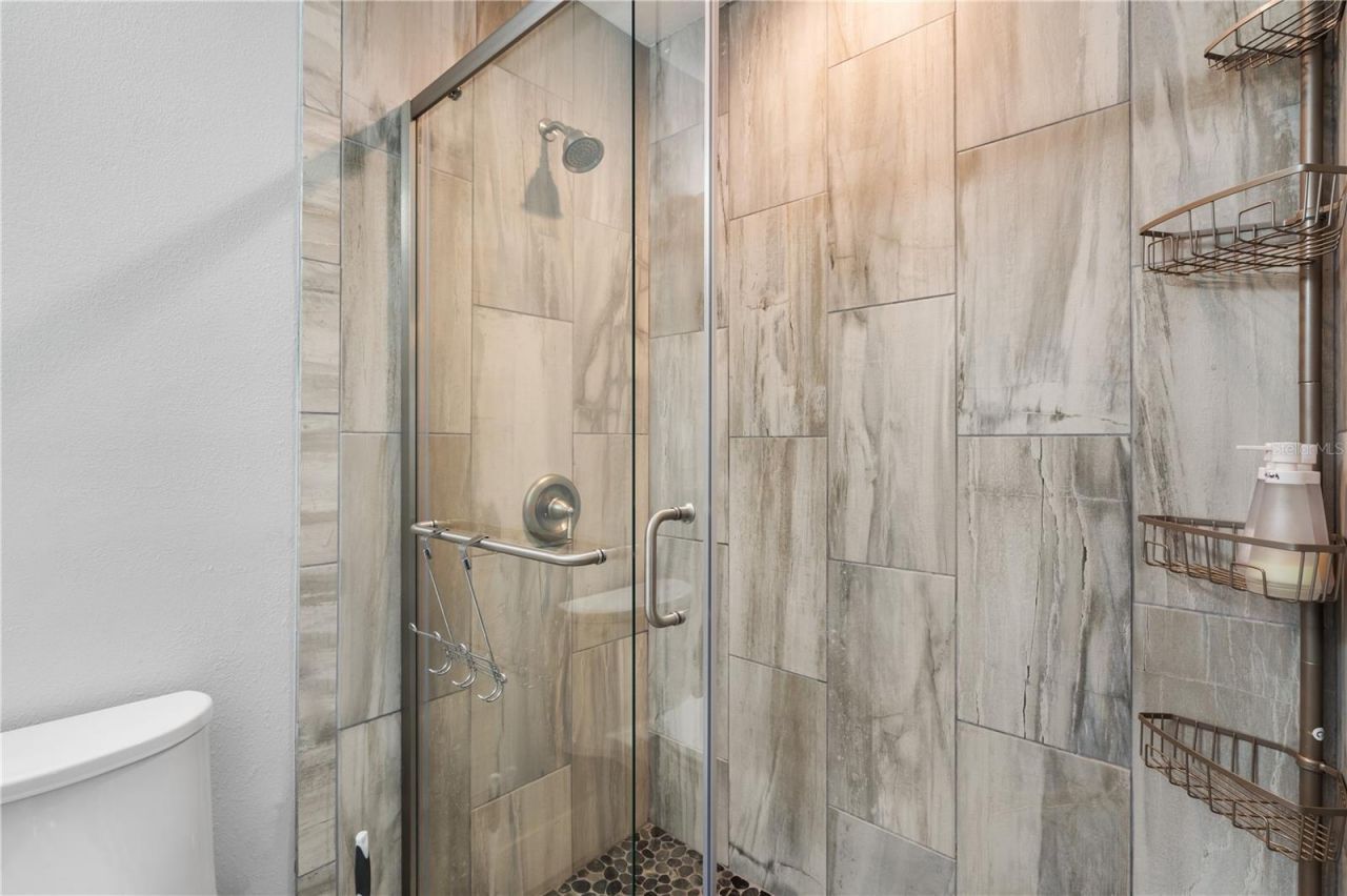 1011 67th Avenue Drive W, Bradenton, FL 34207 Photo