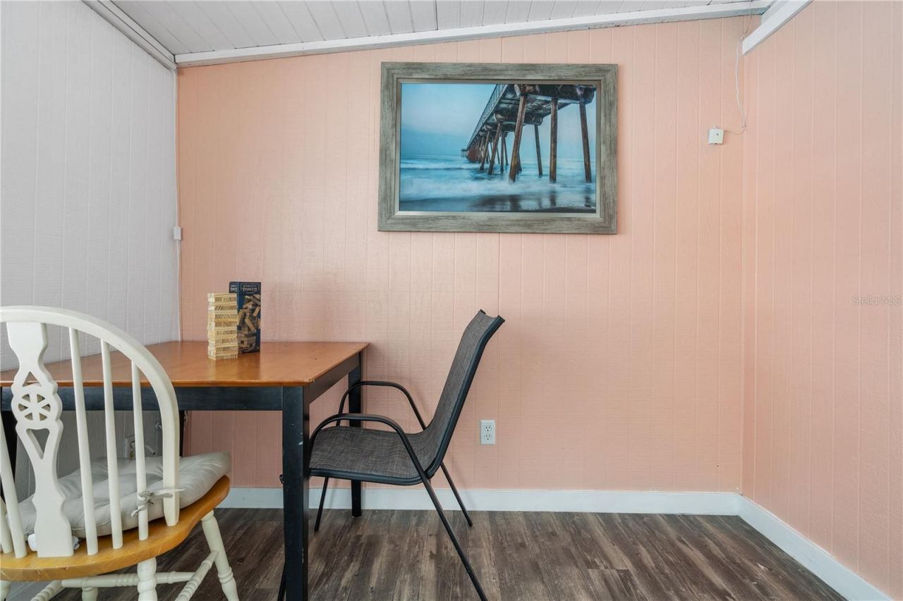 1011 67th Avenue Drive W, Bradenton, FL 34207 Photo