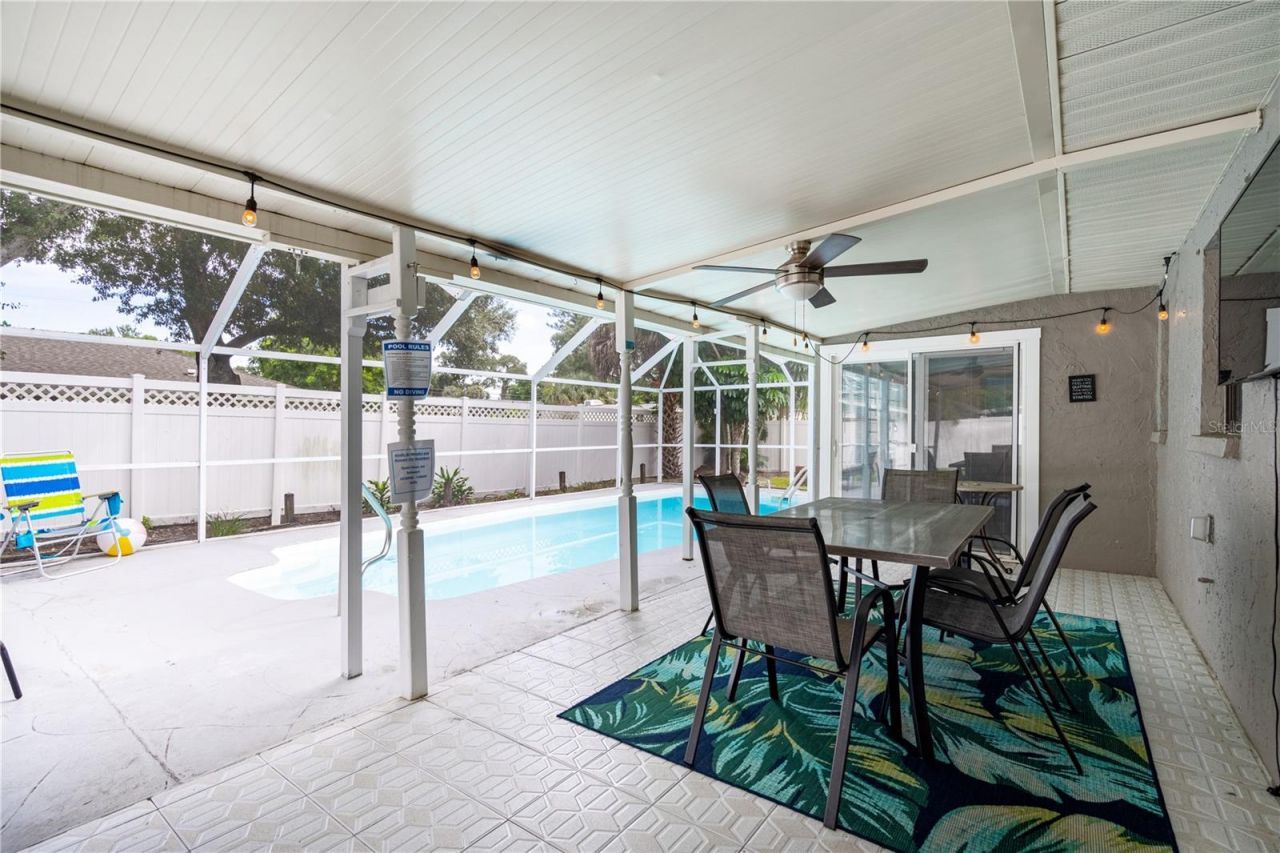 1011 67th Avenue Drive W, Bradenton, FL 34207 Photo