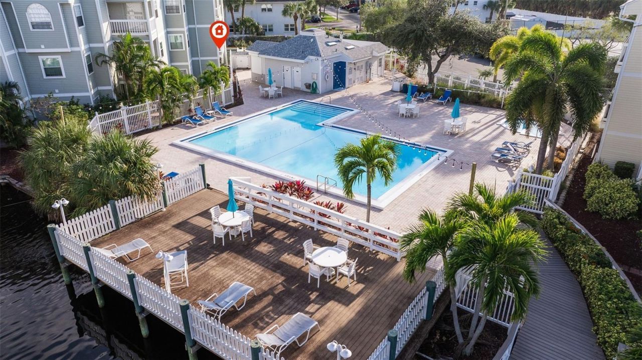 6826 Stones Throw Circle N, Unit 11201, Saint Petersburg, FL 33710 Photo