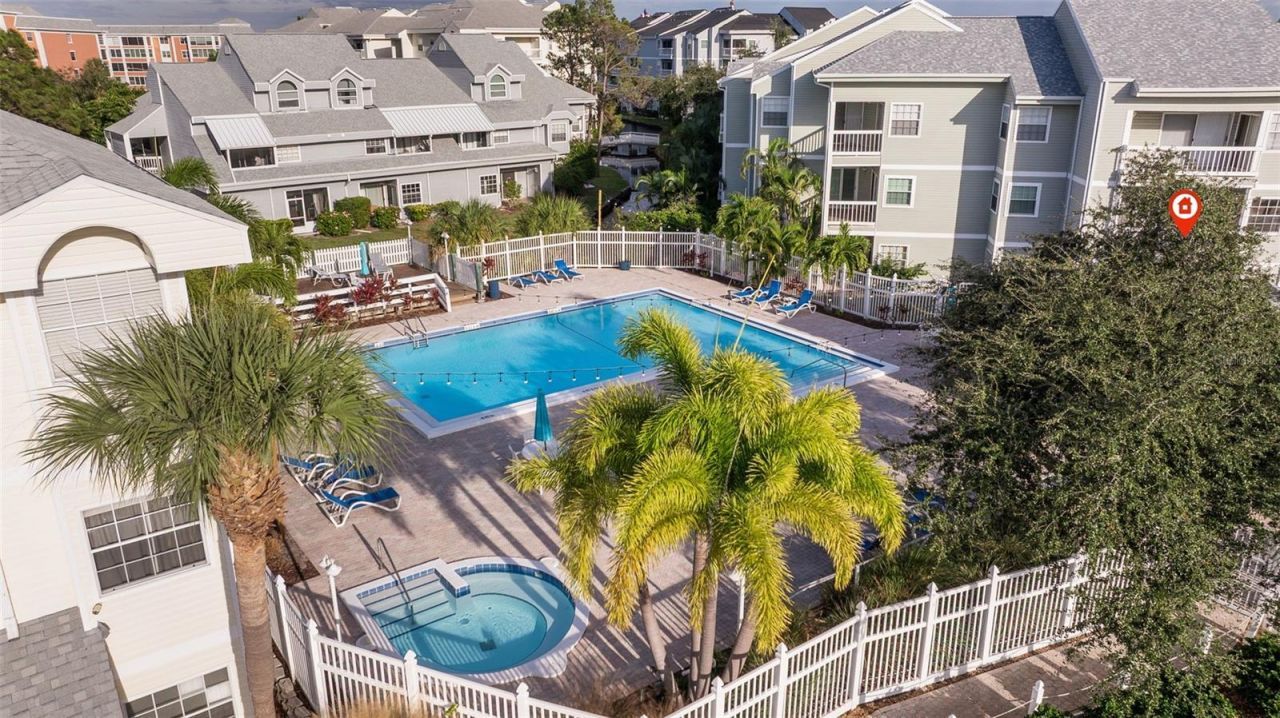 6826 Stones Throw Circle N, Unit 11201, Saint Petersburg, FL 33710 Photo