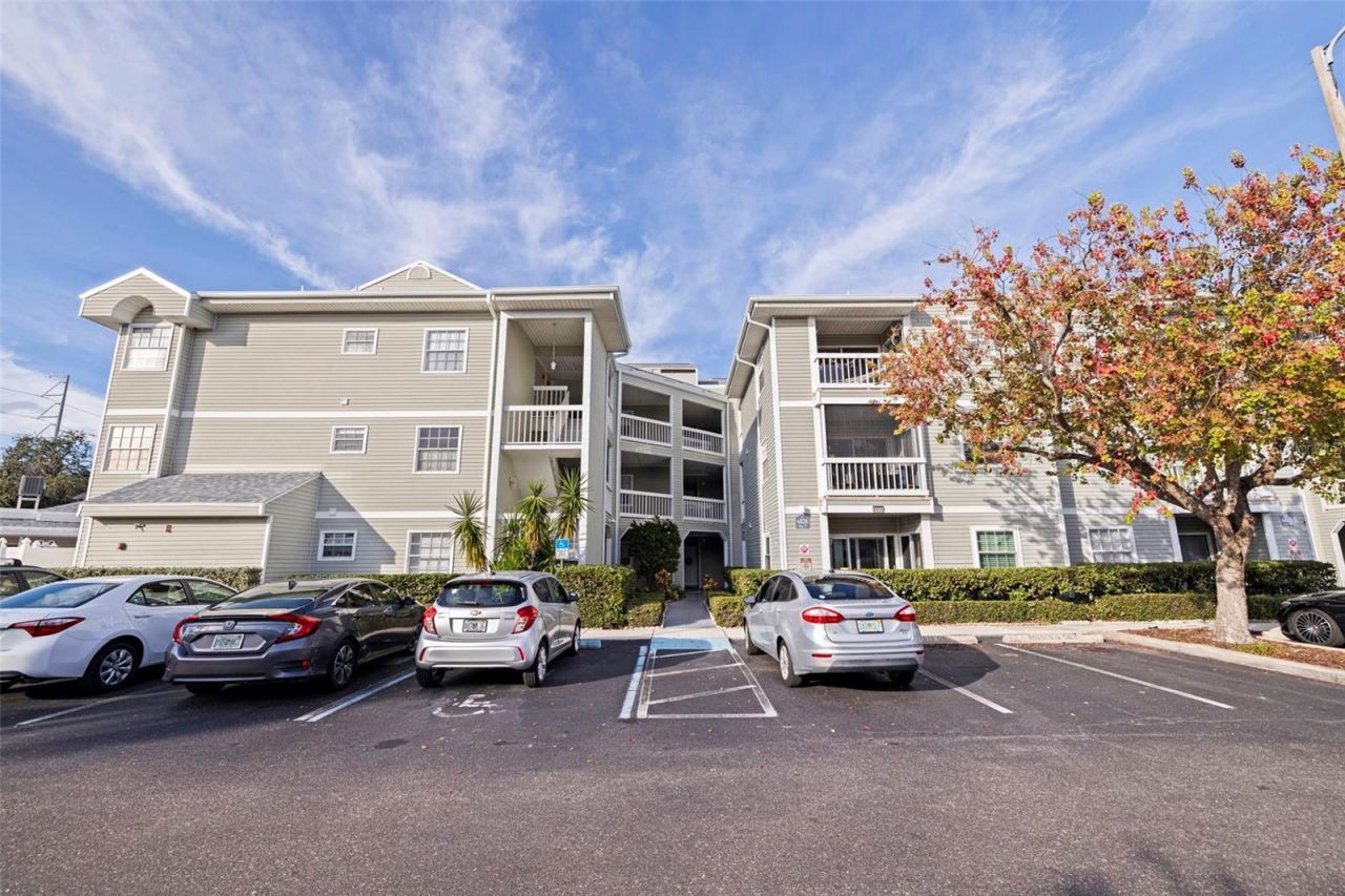 6826 Stones Throw Circle N, Unit 11201, Saint Petersburg, FL 33710 Photo