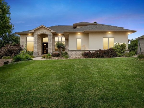 200 Auburn East Lane, Coralville, IA 52241