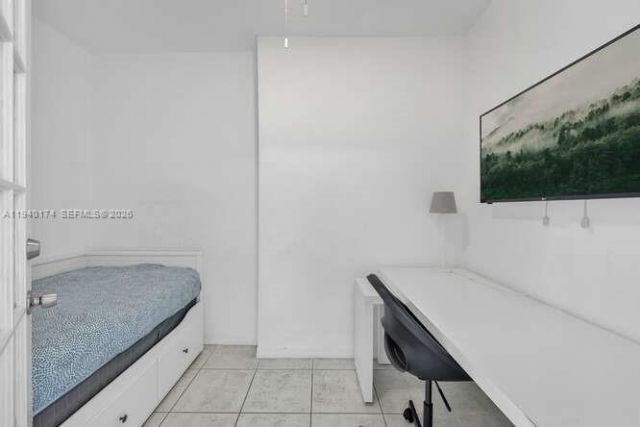 5601 Collins Ave , Unit 825, Miami Beach, FL 33140 Photo