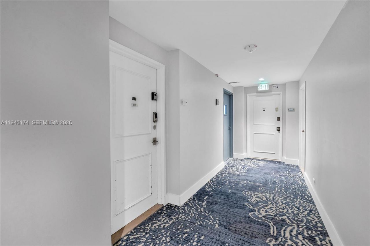 5601 Collins Ave , Unit 825, Miami Beach, FL 33140 Photo