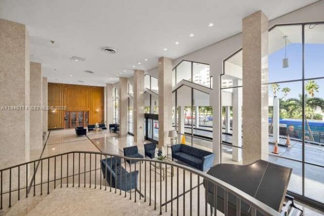 5601 Collins Ave , Unit 825, Miami Beach, FL 33140 Photo