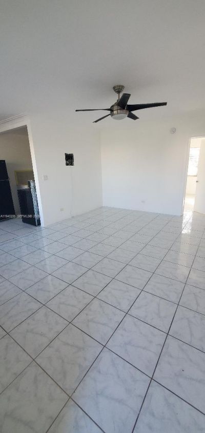 346 86th St, Unit 6, Miami Beach, FL 33141 Photo