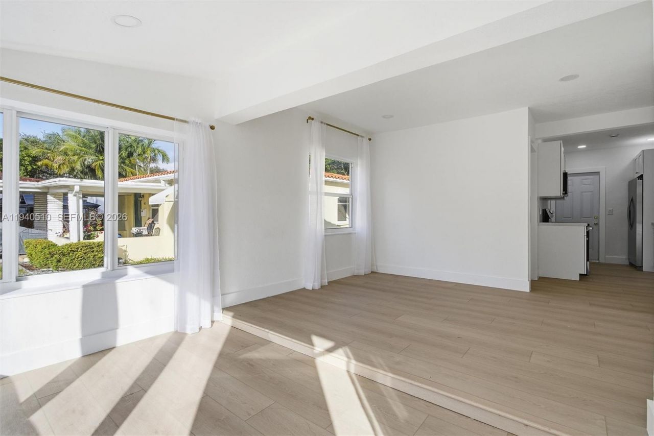 461 Plover Ave, Miami Springs, FL 33166 Photo