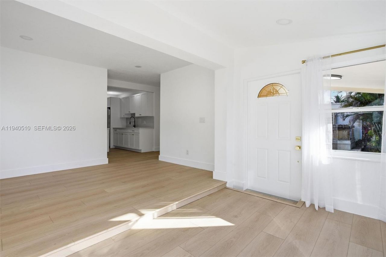 461 Plover Ave, Miami Springs, FL 33166 Photo