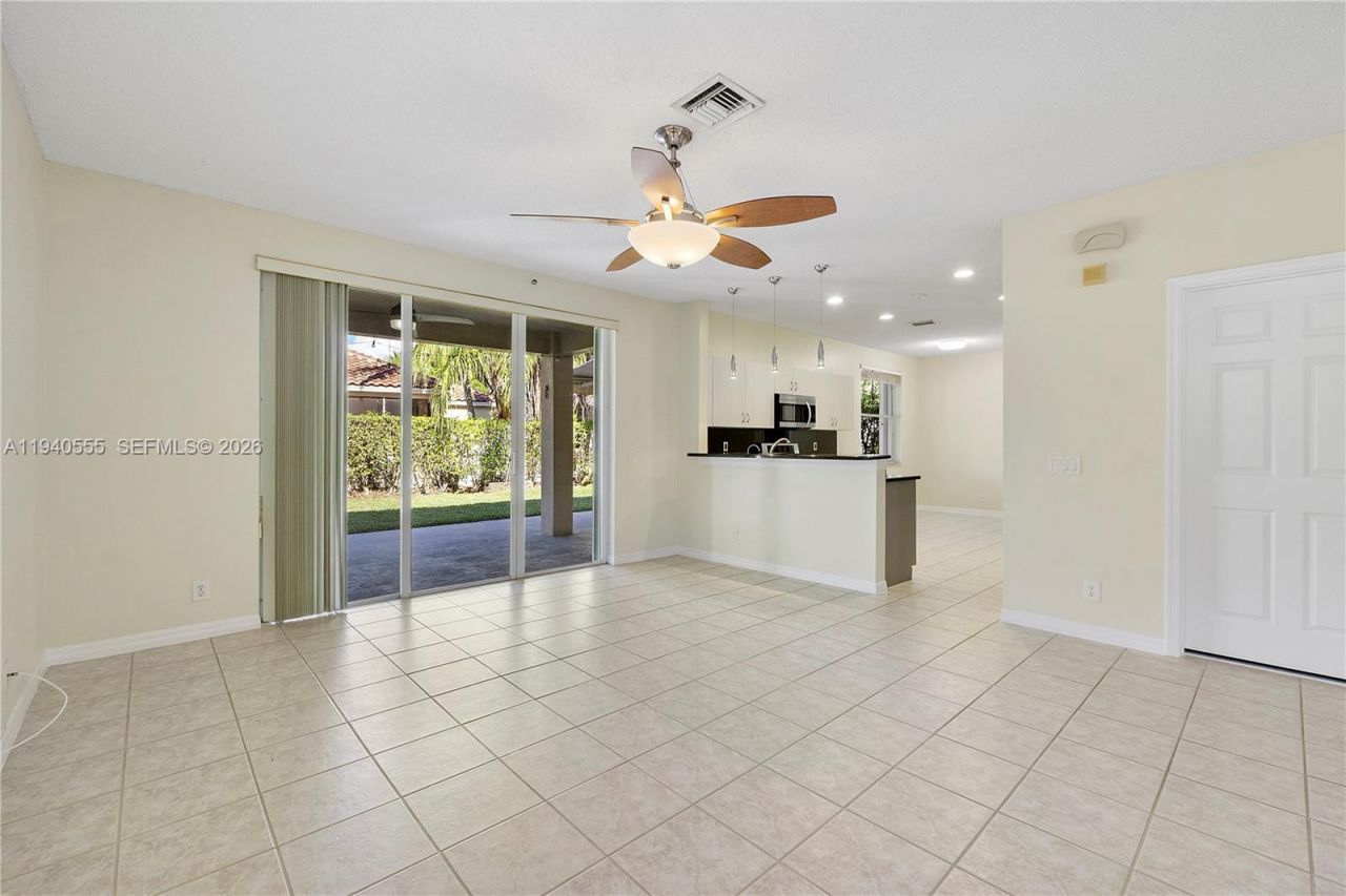 630 Vista Meadows Dr, Weston, FL 33327 Photo