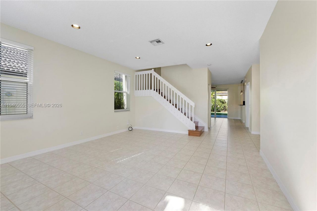 630 Vista Meadows Dr, Weston, FL 33327 Photo
