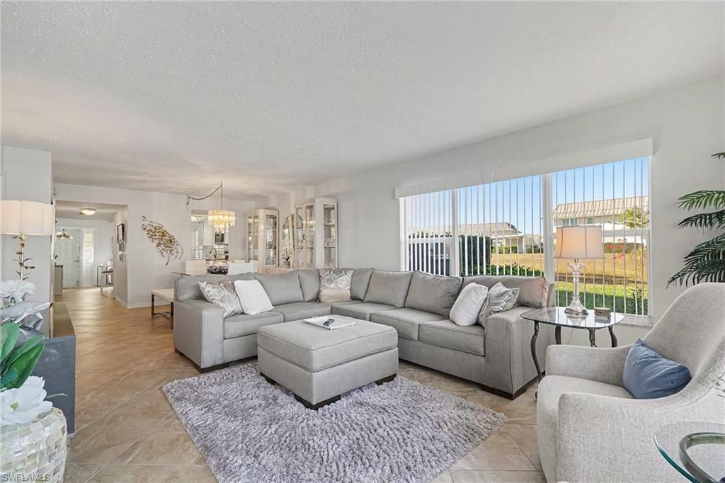 1825 SE 41st St, Unit 1A, Cape Coral, FL 33904 Photo