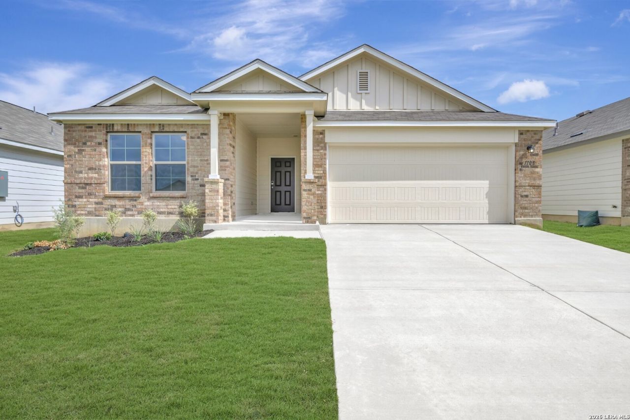 1108 Limestone Ridge, Seguin, TX 78155 Main Photo