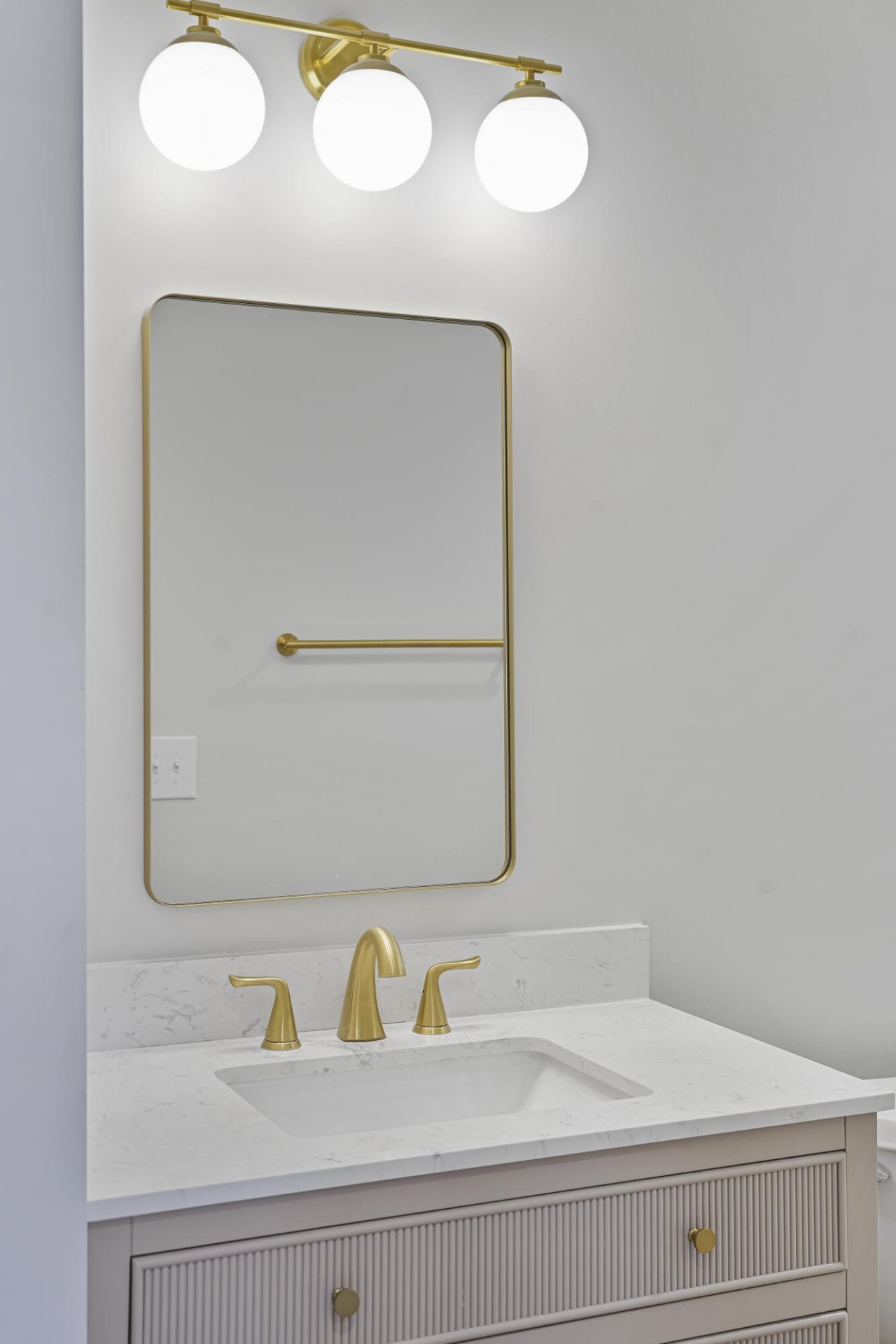 415 Parkdale Drive Photo 18