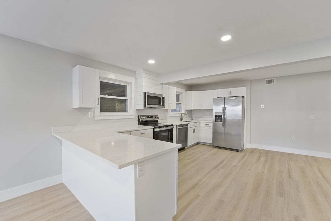 415 Parkdale Drive Photo 19